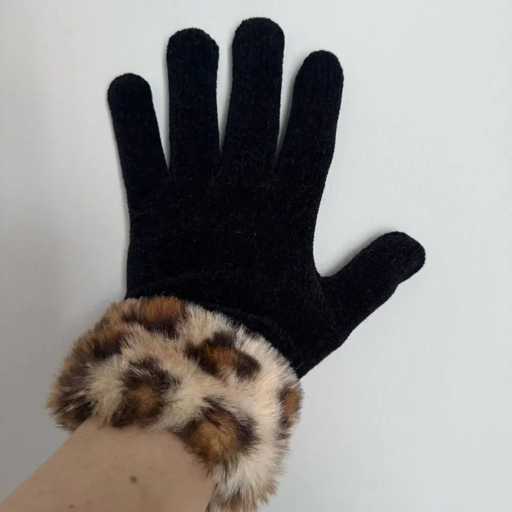 Leopard Print Faux Fur Chenille Gloves
